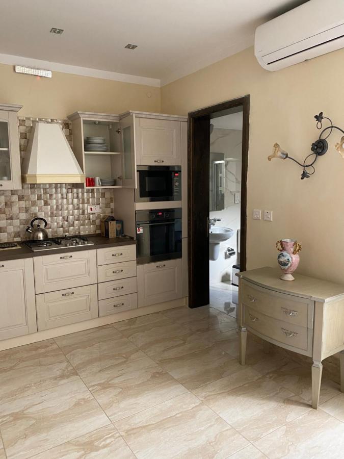 Magical Casalgo House Apartment Victoria Bagian luar foto